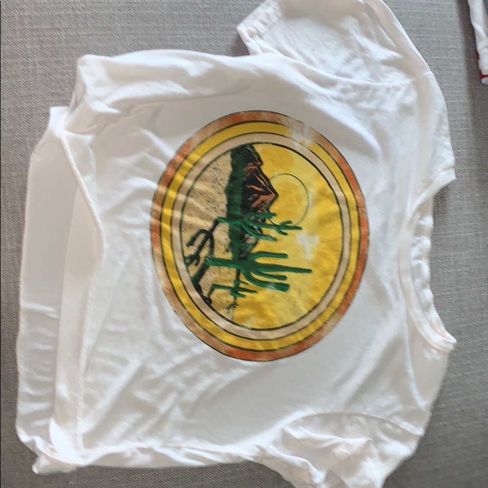 Tshirt